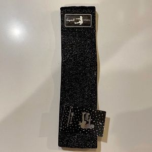 Suzie B Fitness Band (NWT)